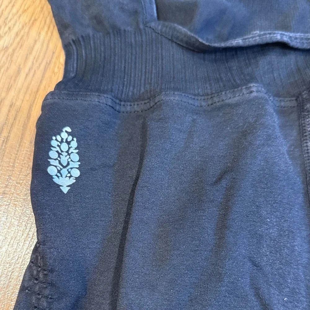 Free People Good Karma Onesie XS/S Black Sleeveless Jumpsuit - Picture 7 of 8